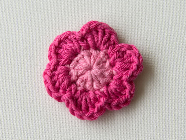 Finished pink crocheted flower